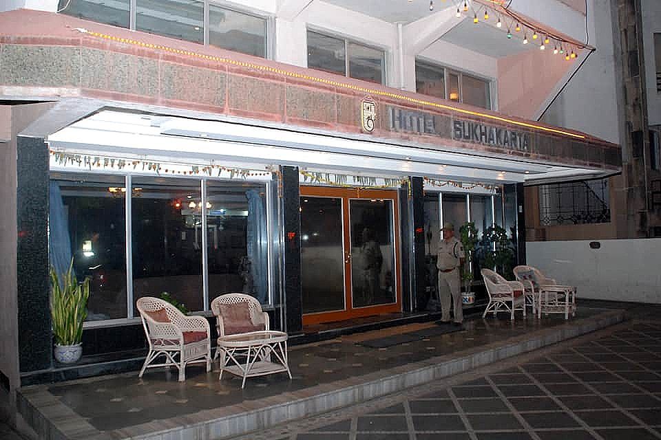 Hotel Sukhkarta
